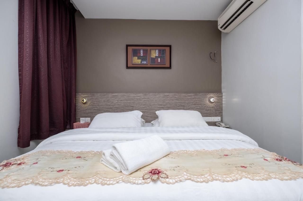 Bg Business Hotel Букіт-Мертаджам Екстер'єр фото
