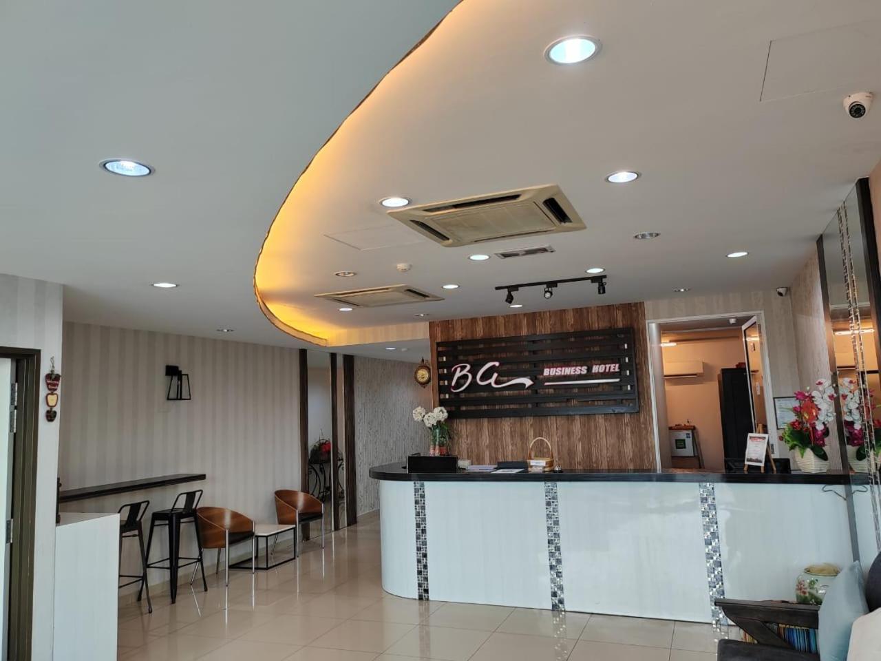 Bg Business Hotel Букіт-Мертаджам Екстер'єр фото