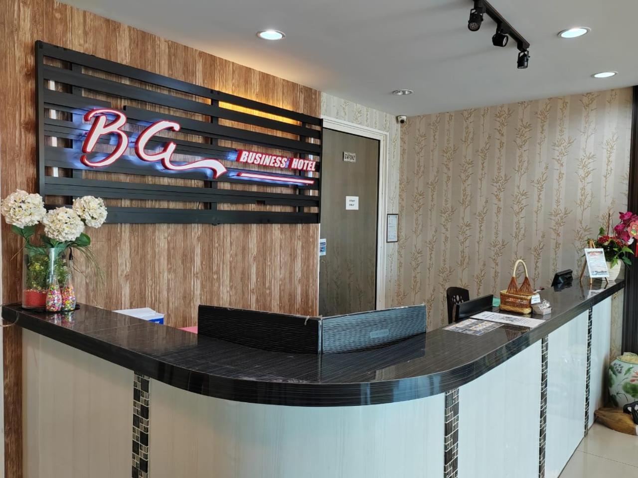Bg Business Hotel Букіт-Мертаджам Екстер'єр фото